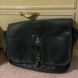 Vintage 90s Le Club Black Vinyl Messenger Bag